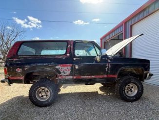 1990 Chevrolet K5 Blazer Custom in Graford, TX