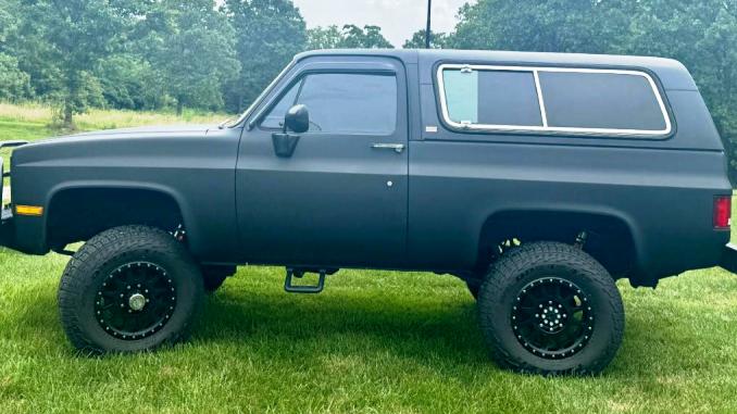 1990 Chevrolet K5 Blazer 4x4 For Sale in St. James, MO