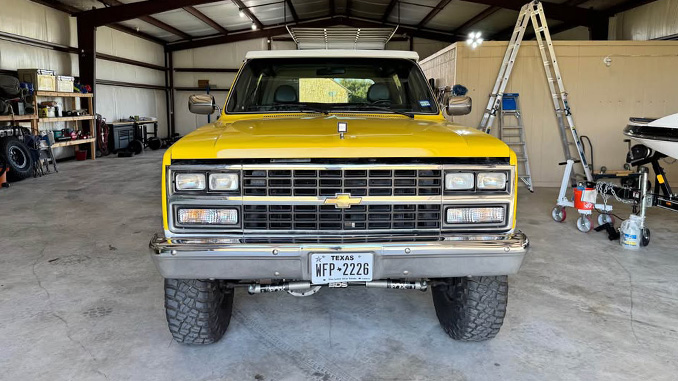 1991 Chevrolet K5 Blazer in Rhome, TX